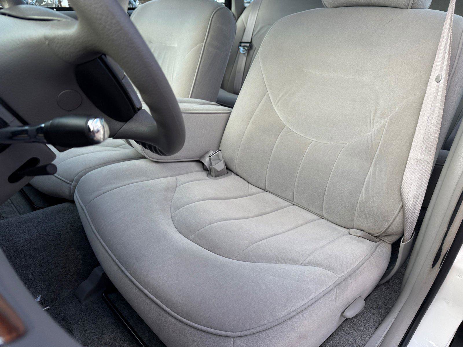 Used 1997 Ford Crown Victoria image 16