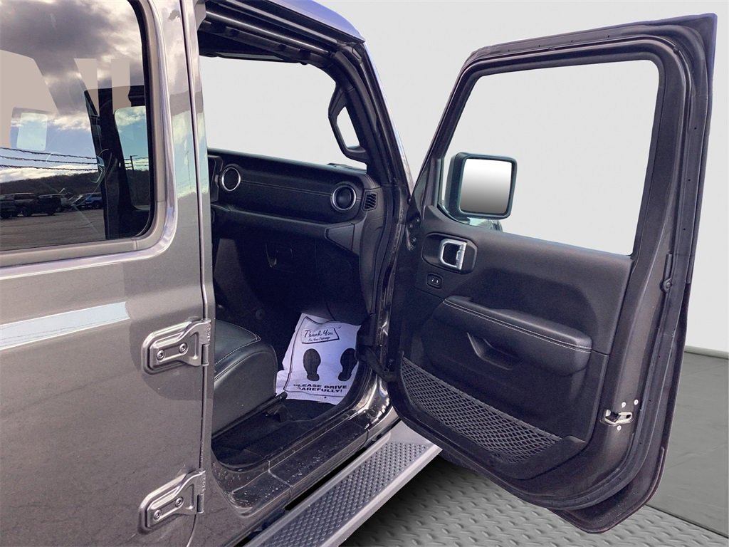 Used 2021 Jeep Wrangler Unlimited Sahara w/ Cold Weather Group image 34