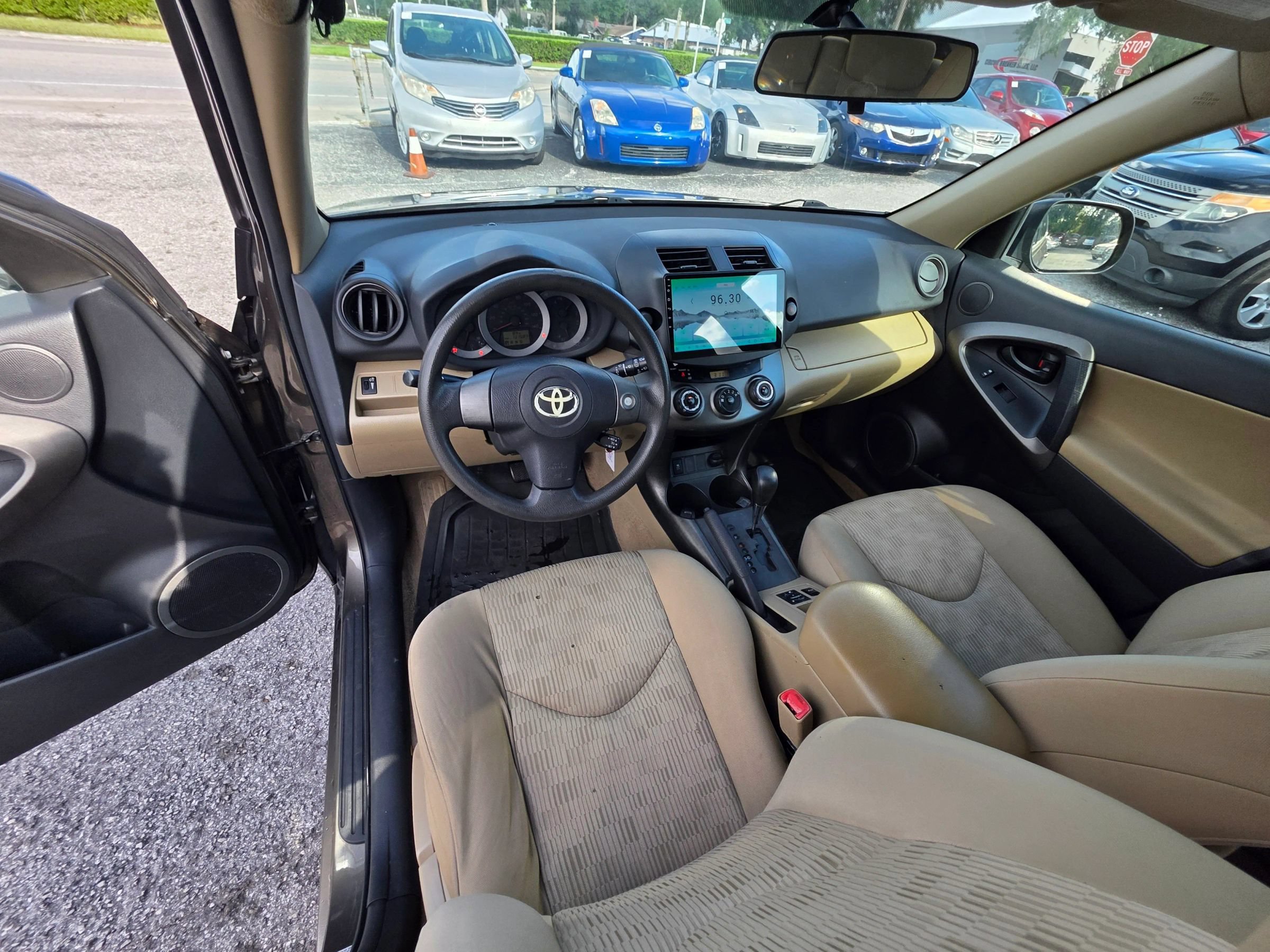 Used 2011 Toyota RAV4 2WD w/ Base L4 Extra Value Pkg image 14