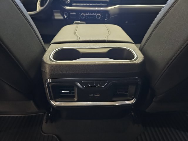 Used 2023 Chevrolet Silverado 1500 LTZ w/ LTZ Premium Package AWD/4WD image 40