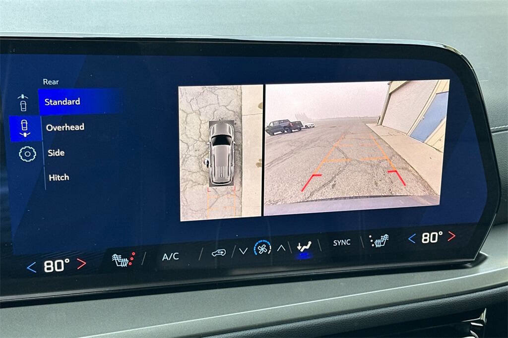 New 2026 Chevrolet Traverse LT w/ Midnight/Sport Edition image 22