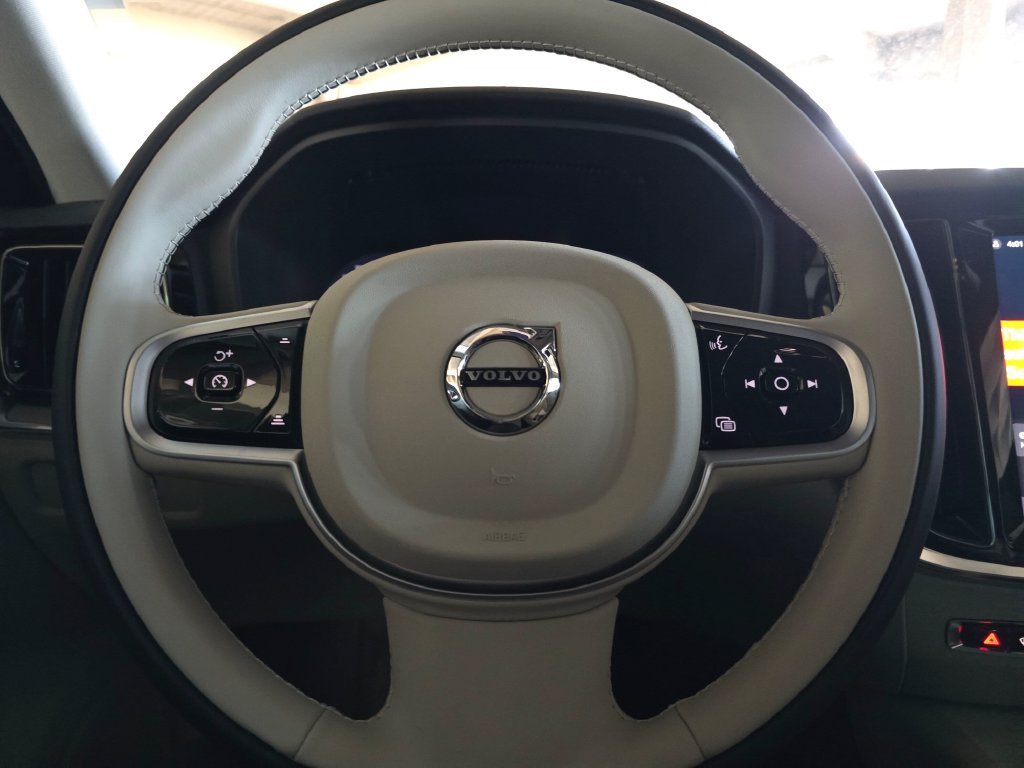New 2026 Volvo V60 B5 Cross Country Plus AWD/4WD image 26