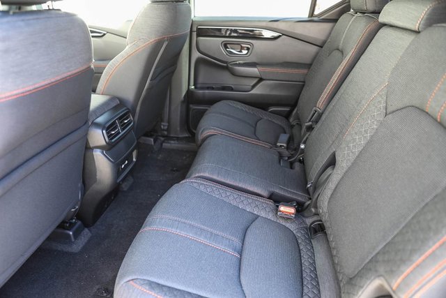 New 2025 Honda Pilot Sport image 17