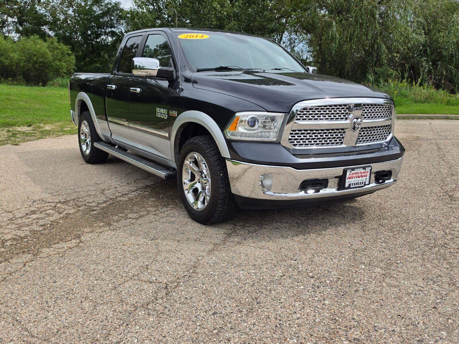 Used 2014 RAM 1500 Laramie w/ Convenience Group AWD/4WD image 19