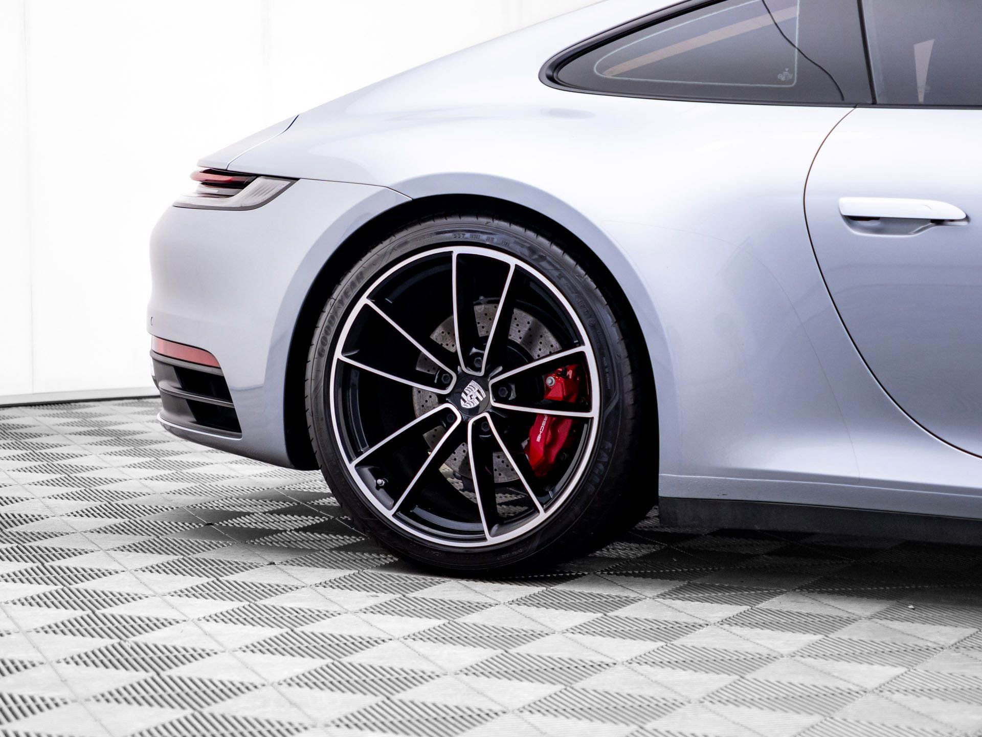 Used 2021 Porsche 911 Carrera 4S image 35