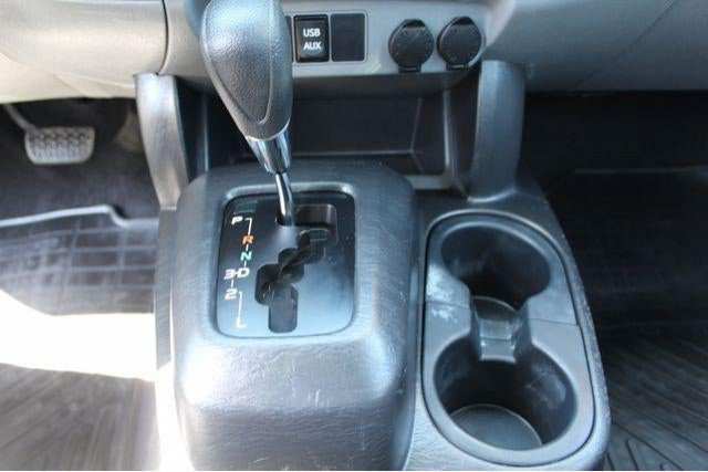 Used 2014 Toyota Tacoma 2WD Regular Cab image 29