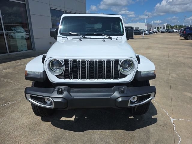 Used 2026 Jeep Wrangler Unlimited Sahara AWD/4WD image 4
