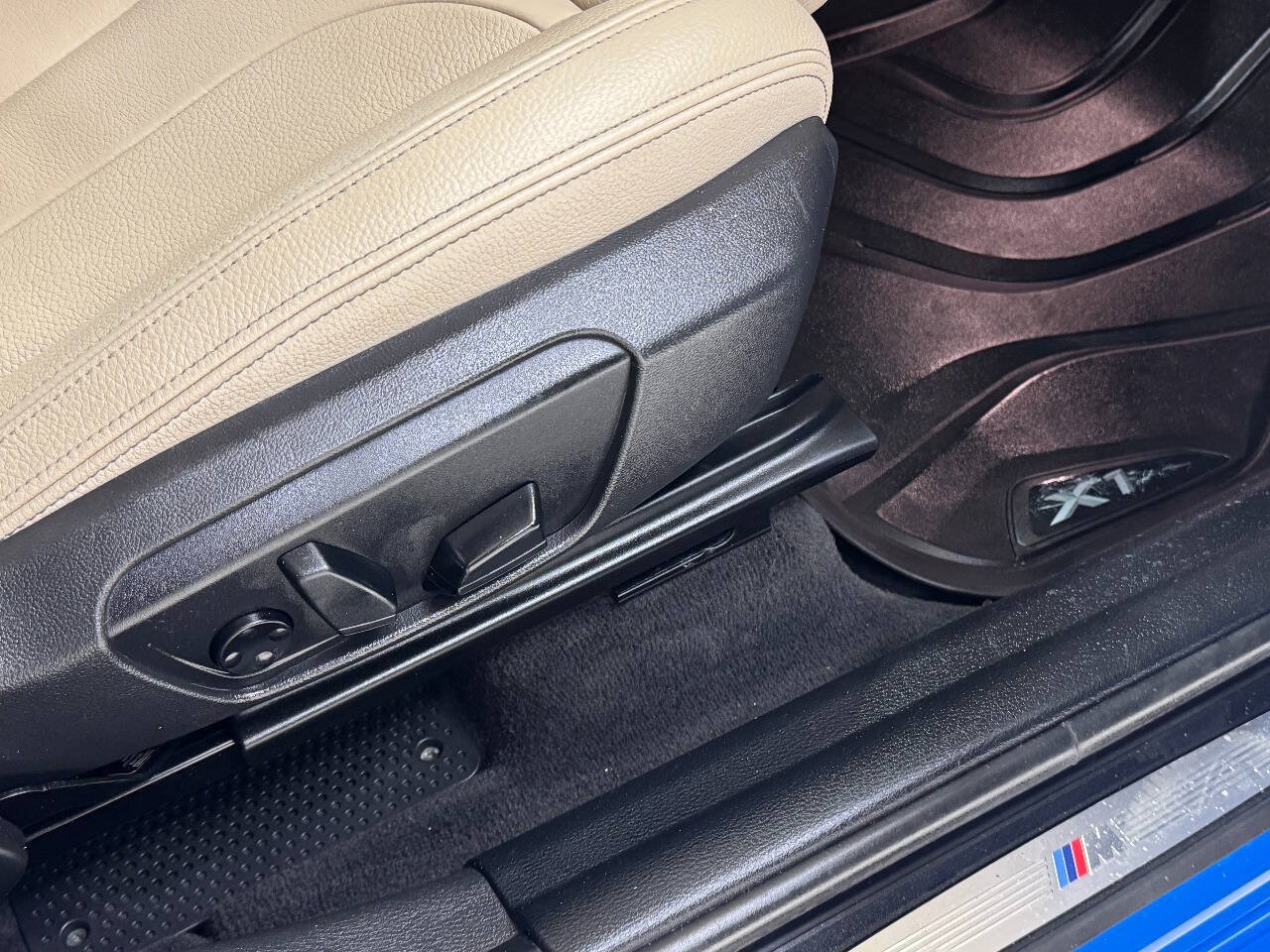 Used 2021 BMW X1 sDrive28i w/ M Sport Package FWD image 38