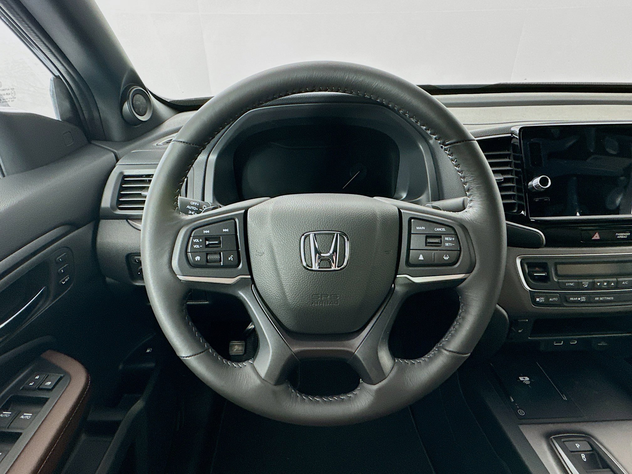 New 2025 Honda Ridgeline RTL+ image 11