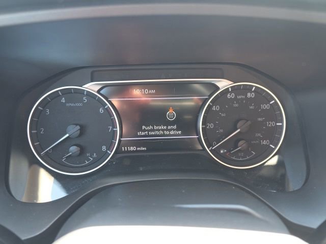 Used 2025 Nissan Rogue SV w/ SV Premium Package FWD image 14
