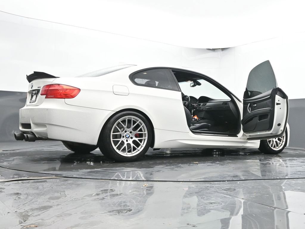 Used 2013 BMW M3 Coupe w/ Premium Pkg image 65
