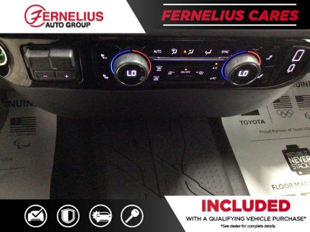 Used 2025 Chevrolet Silverado 1500 LT AWD/4WD image 30