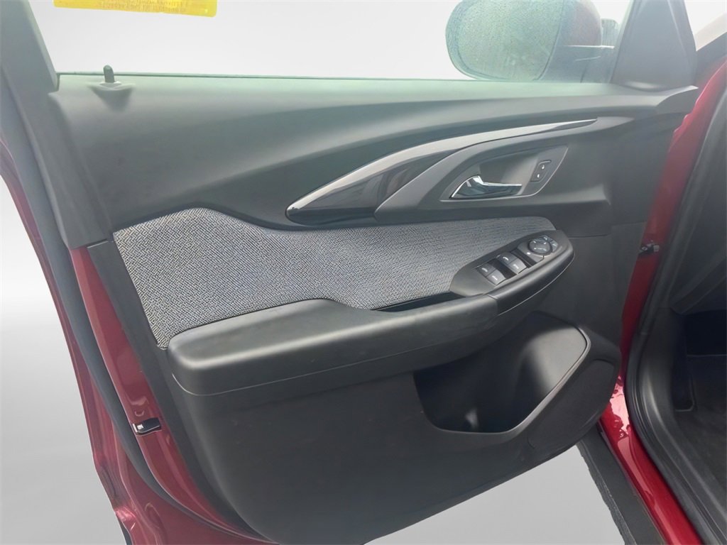 Used 2023 Chevrolet TrailBlazer LT image 15