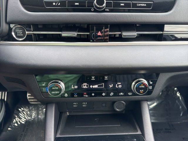 Used 2025 Mitsubishi Outlander SEL AWD/4WD image 26
