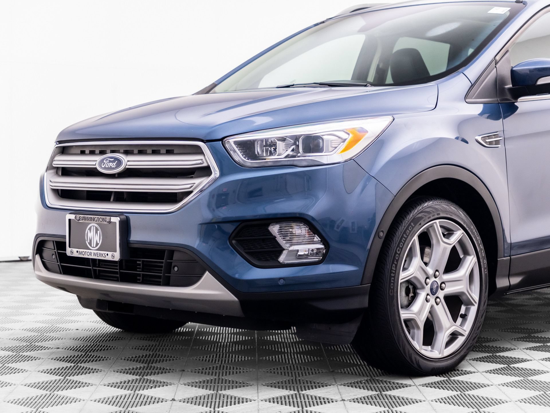 Used 2018 Ford Escape Titanium AWD/4WD image 38