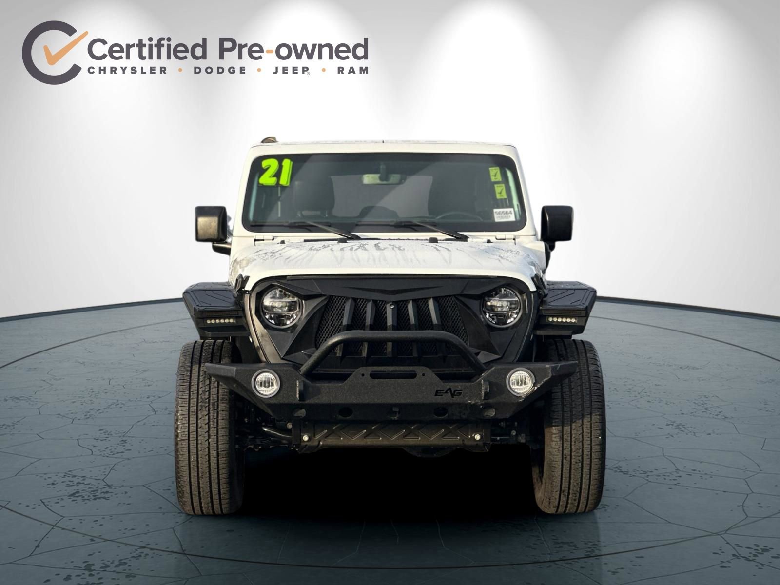 Used 2021 Jeep Wrangler Unlimited Sahara w/ Cold Weather Group image 9