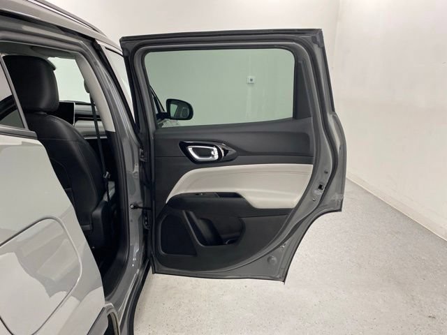 Used 2022 Jeep Compass Limited AWD/4WD image 38