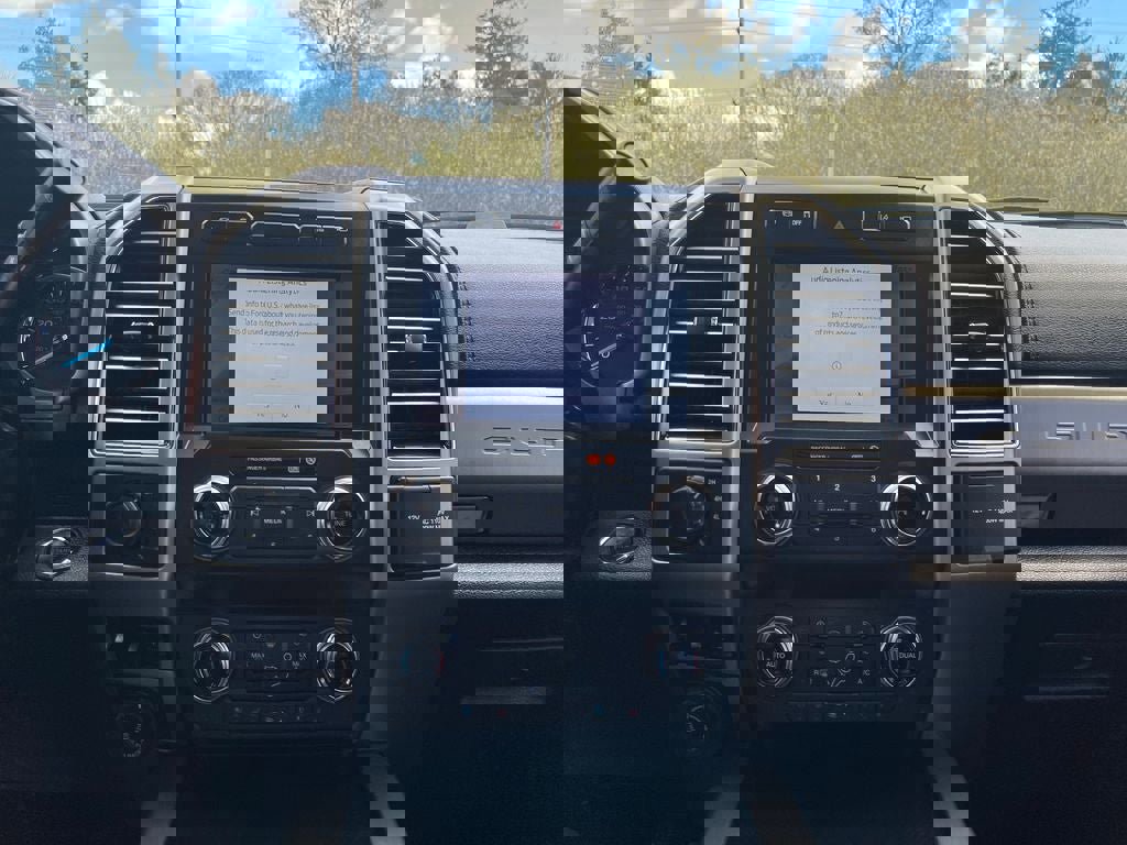 Used 2020 Ford F450 Platinum w/ Camper Package image 22