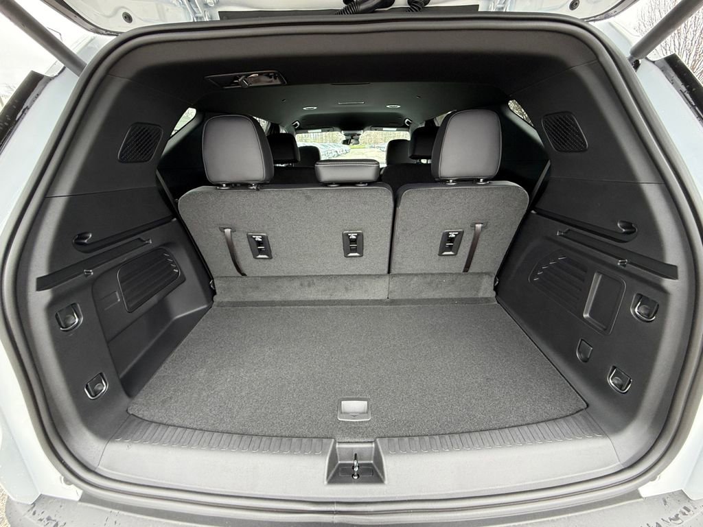 New 2026 Chevrolet Traverse LT AWD/4WD image 25