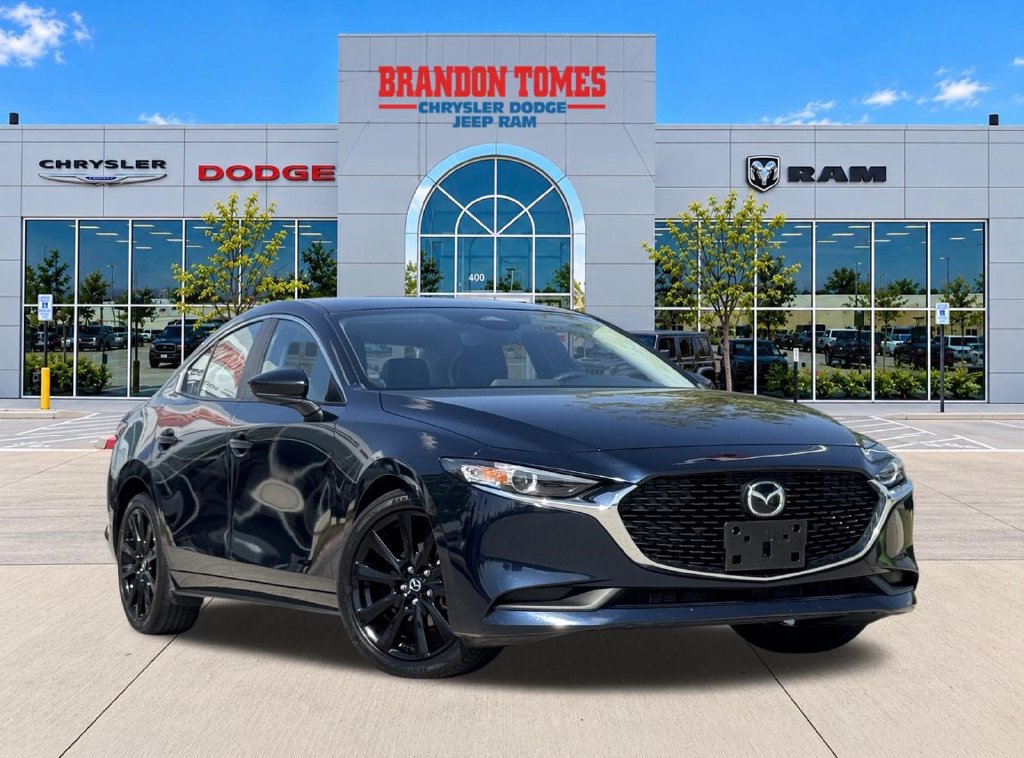 Used 2025 MAZDA MAZDA3 s FWD image 1