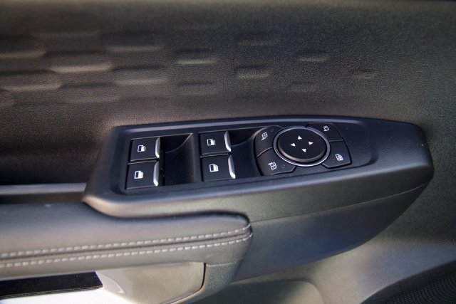 Certified 2025 Ford Ranger XLT AWD/4WD image 17