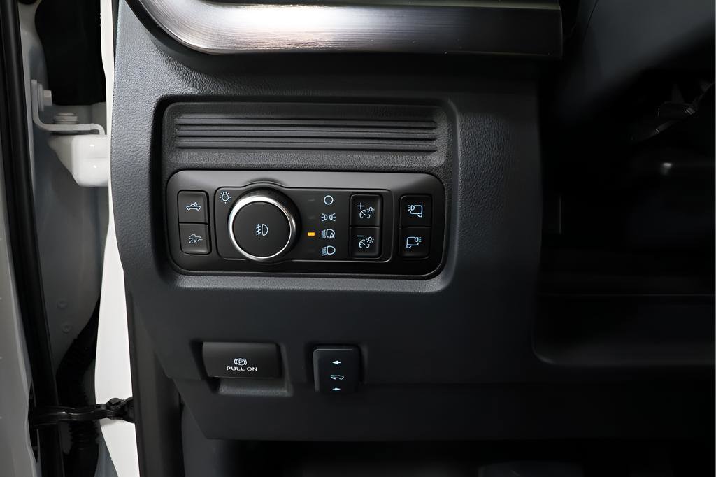 New 2026 Ford F250 Lariat AWD/4WD image 18
