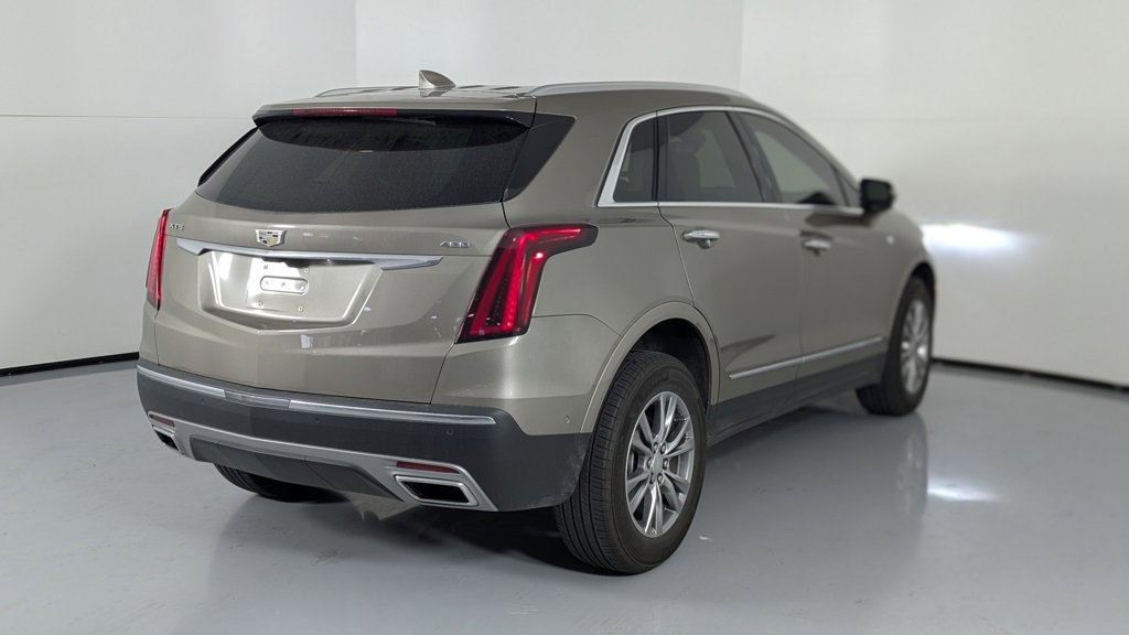 Certified 2023 Cadillac XT5 Premium Luxury w/ Technology Package image 4