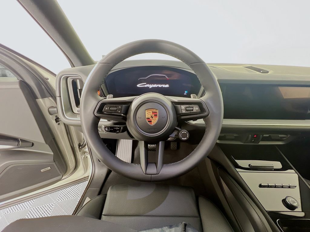 New 2026 Porsche Cayenne image 12