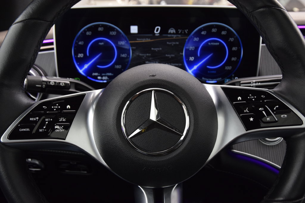 Certified 2023 Mercedes-Benz EQE 350+ 4MATIC SUV image 21