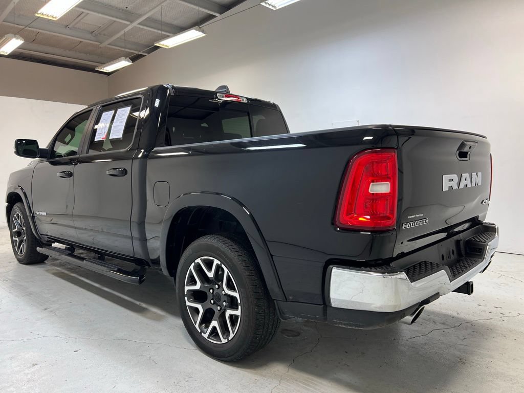 Used 2025 RAM 1500 Laramie AWD/4WD image 11