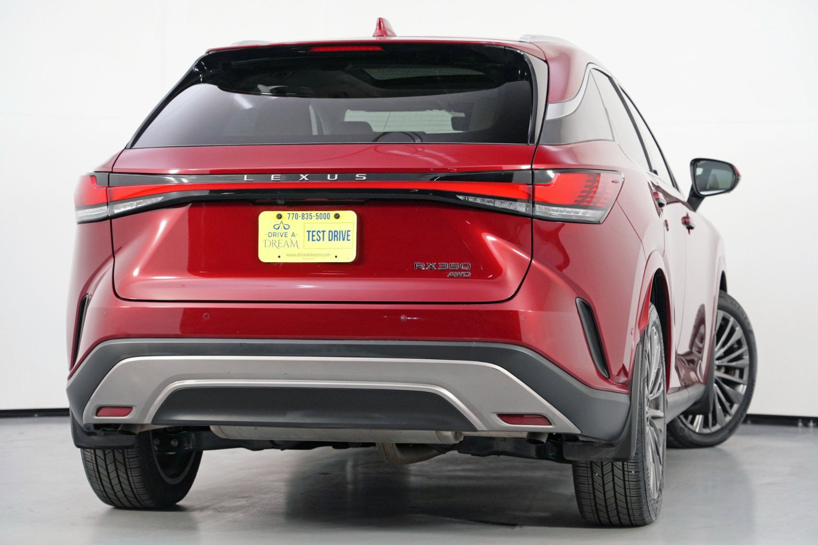 Used 2024 Lexus RX 350 Luxury w/ Convenience Package image 5