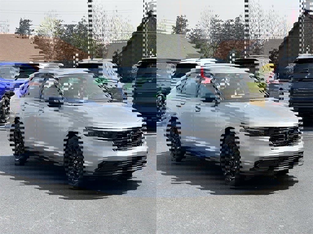 New 2025 Honda Accord SE image 10