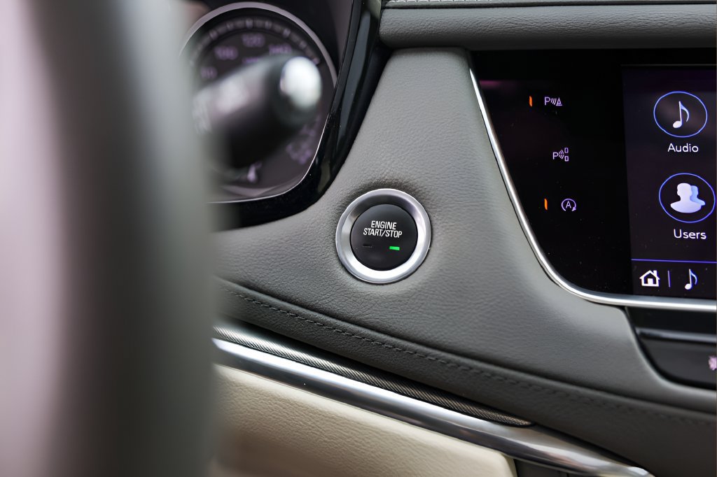 Used 2024 Cadillac XT5 Premium Luxury w/ Technology Package FWD image 18