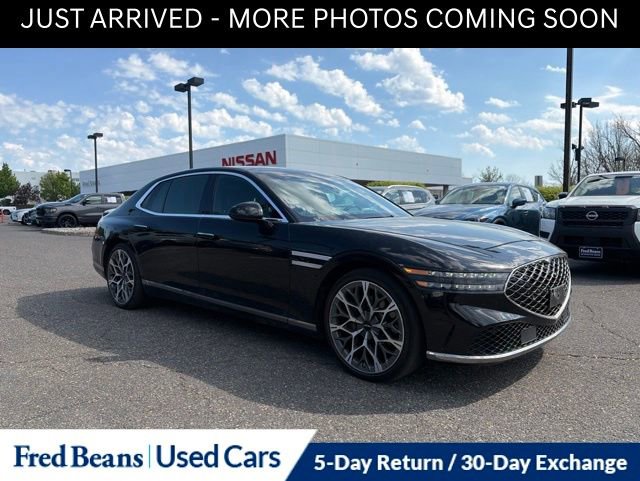 Used 2023 Genesis G90 3.5T AWD/4WD video 1