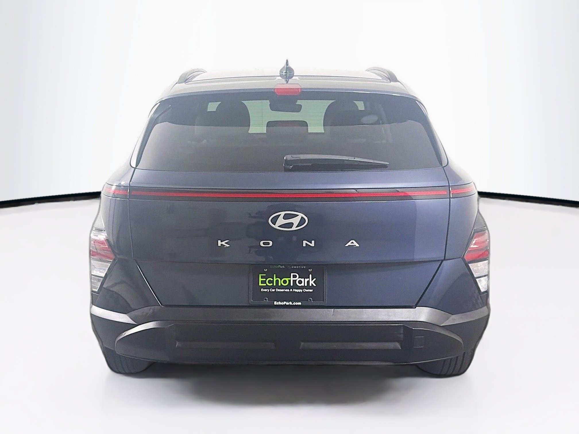 Used 2025 Hyundai Kona SEL FWD image 7