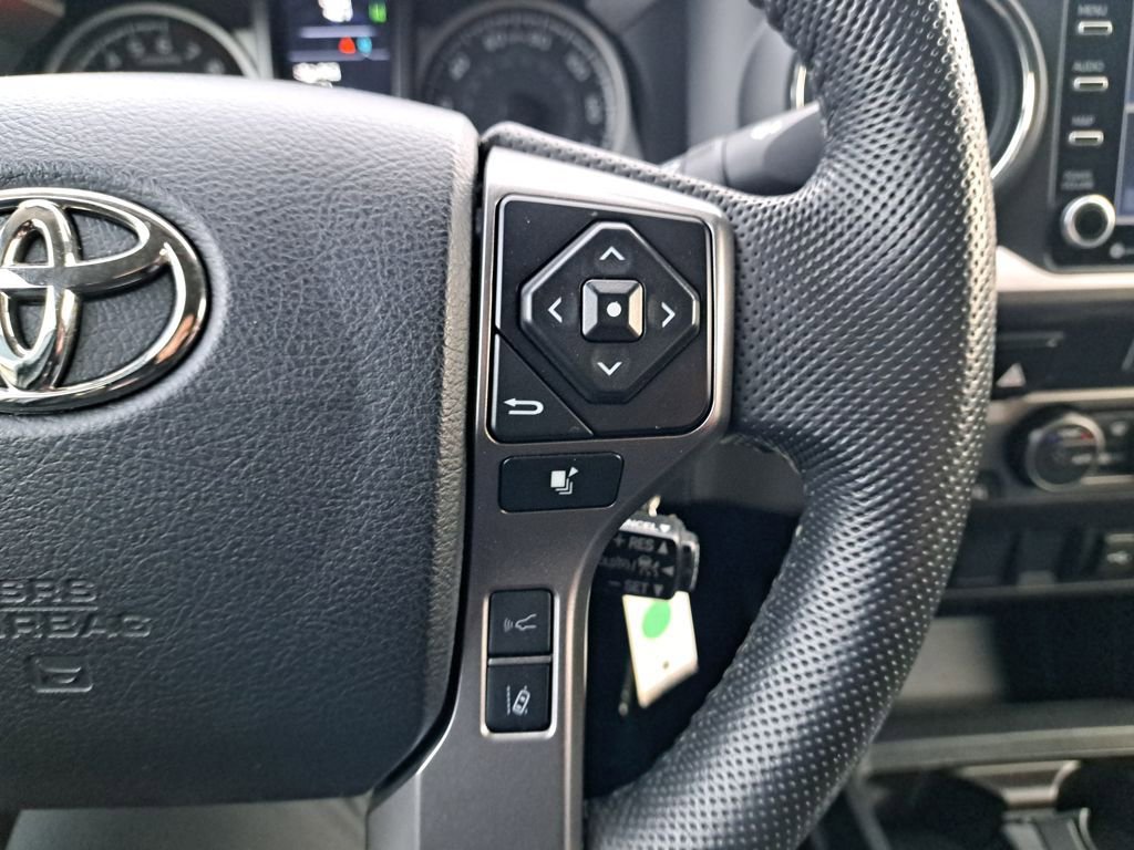 Used 2022 Toyota Tacoma TRD Sport image 28