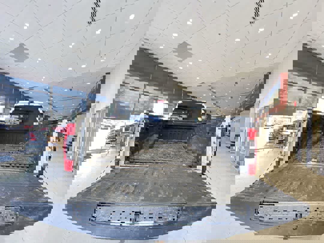 Used 2017 Ford F350 Lariat w/ Lariat Ultimate Package image 26