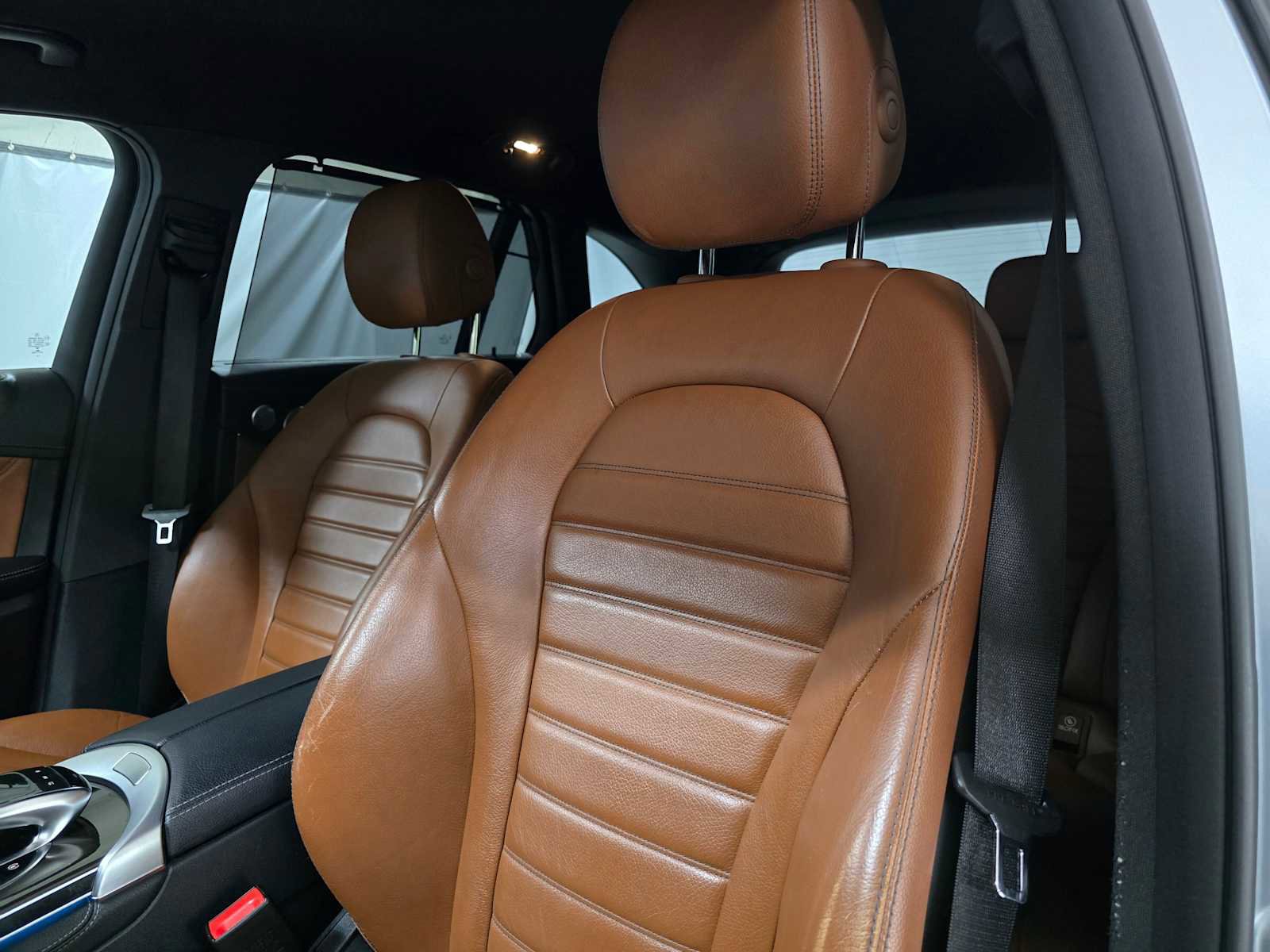 Used 2017 Mercedes-Benz GLC 300 4MATIC image 24