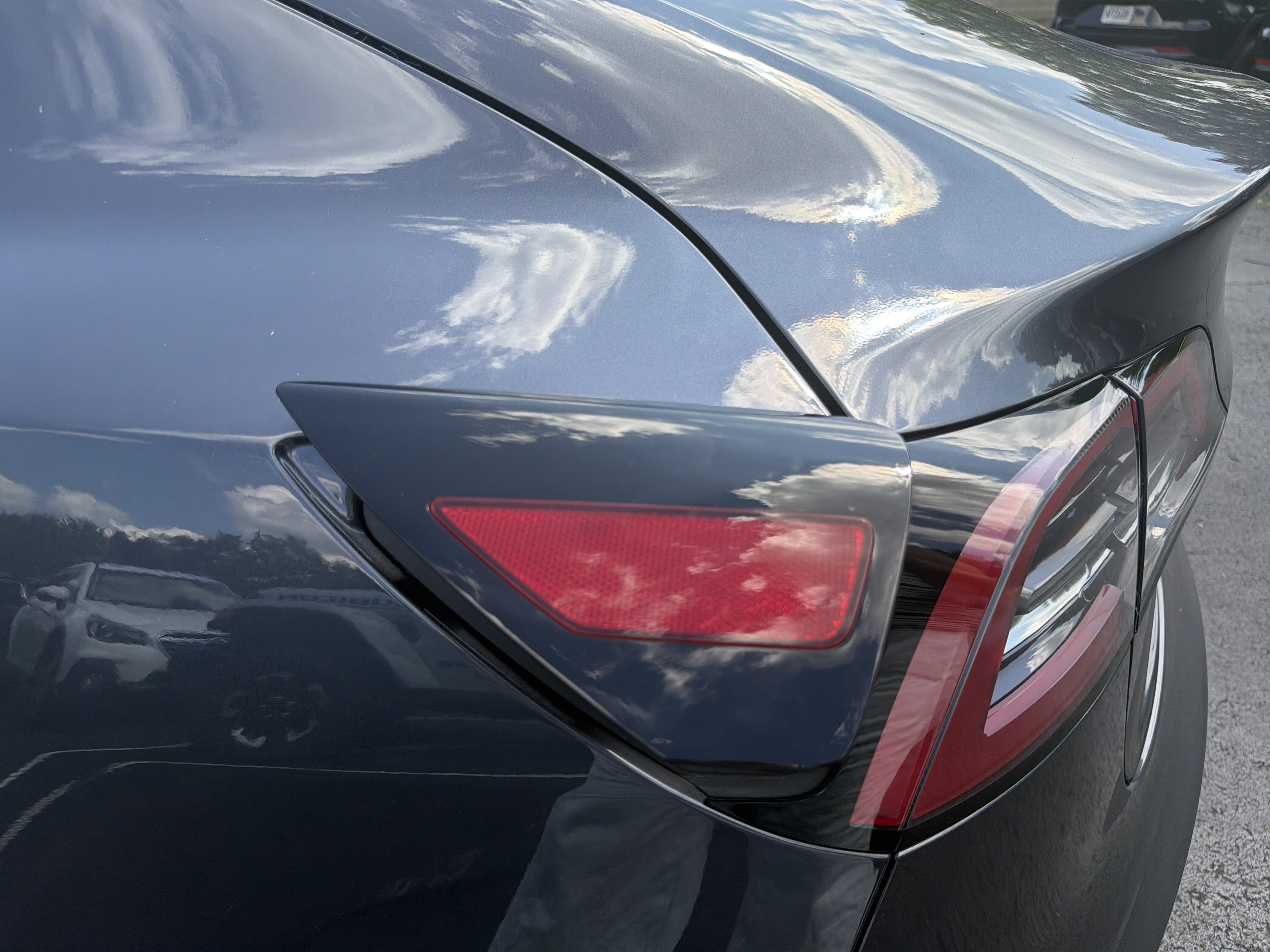 Used 2023 Tesla Model 3 Standard Range RWD image 10