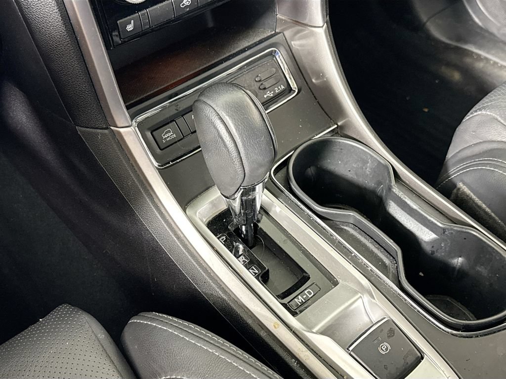 Used 2021 Subaru Ascent Limited w/ Technology Package AWD/4WD image 17