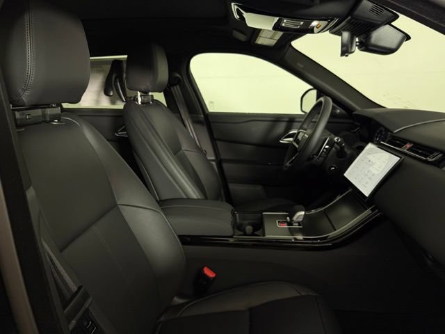 Used 2026 Land Rover Range Rover Velar S AWD/4WD image 32