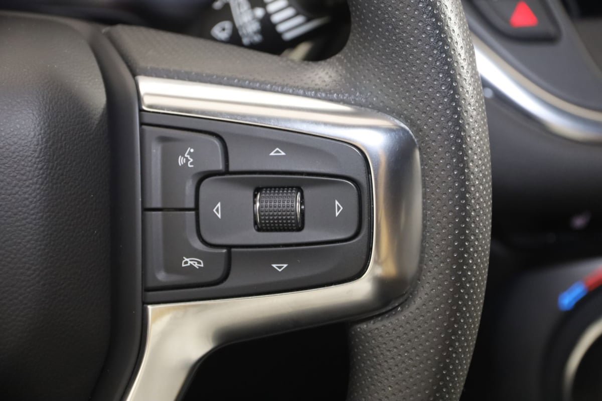 Used 2024 Chevrolet Blazer LT w/ Convenience Package FWD image 34