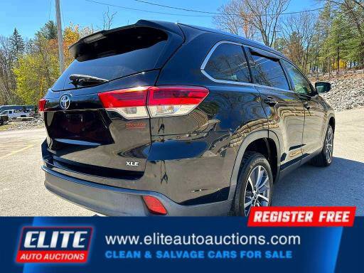 Used 2019 Toyota Highlander XLE FWD image 5