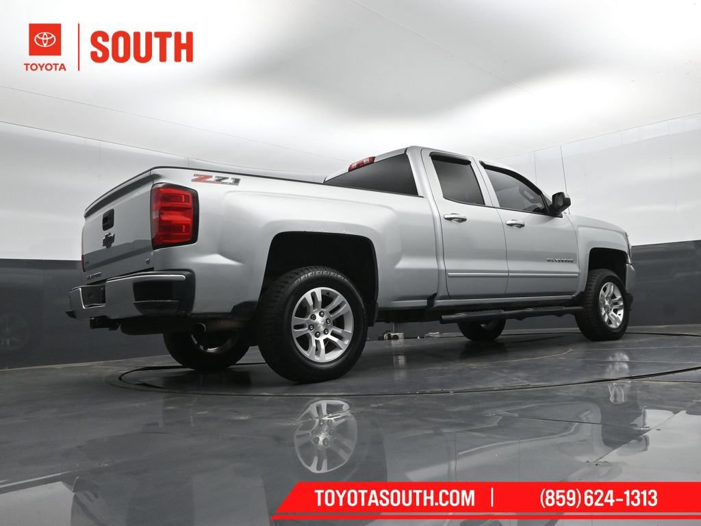 Used 2017 Chevrolet Silverado 1500 LT w/ All Star Edition AWD/4WD image 35