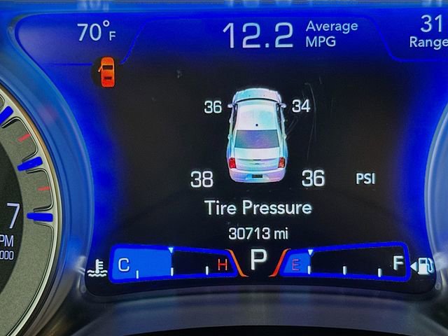 Used 2022 Chrysler 300 Touring w/ Sport Appearance Package image 27