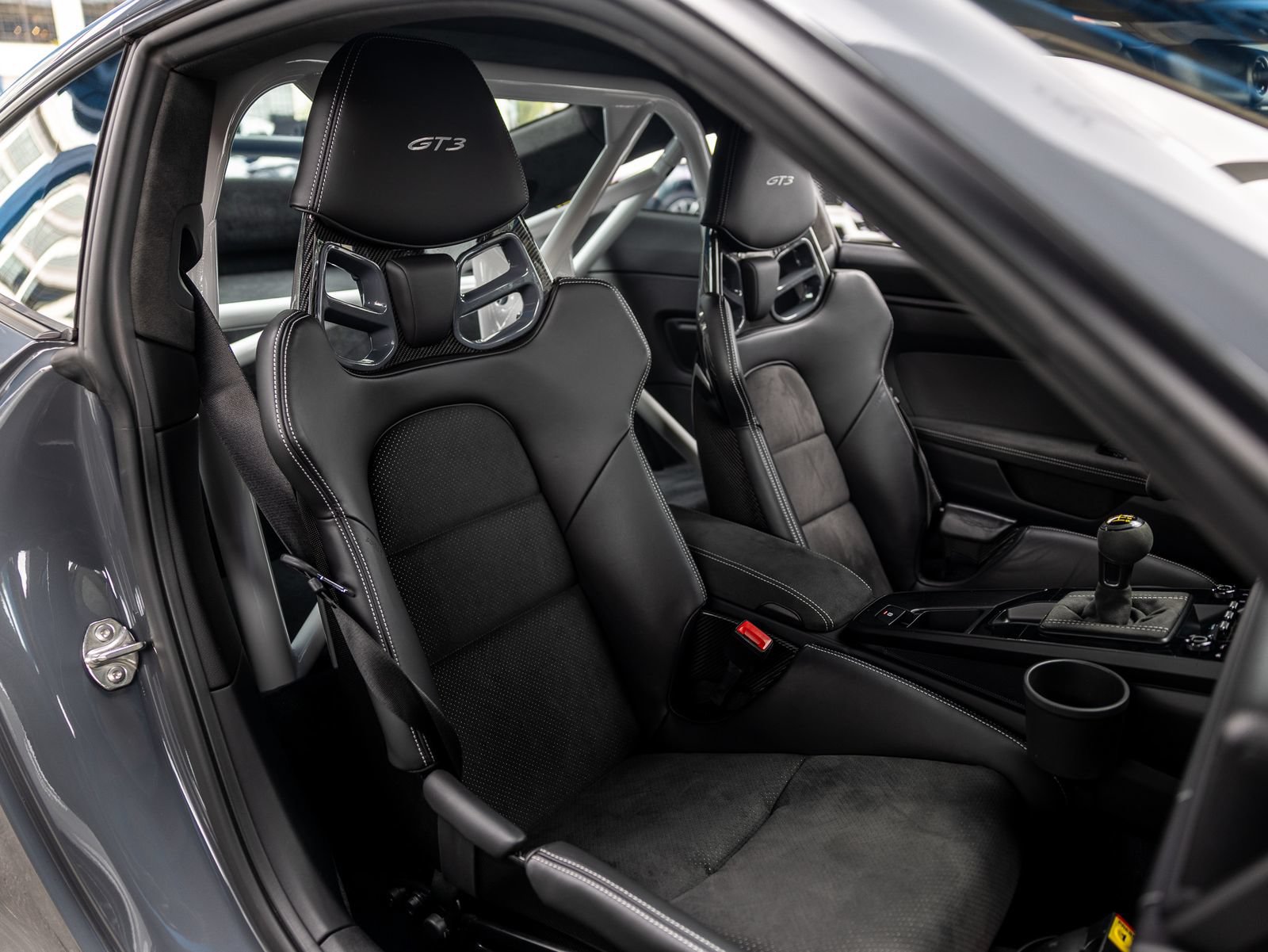 Certified 2022 Porsche 911 GT3 RWD image 61