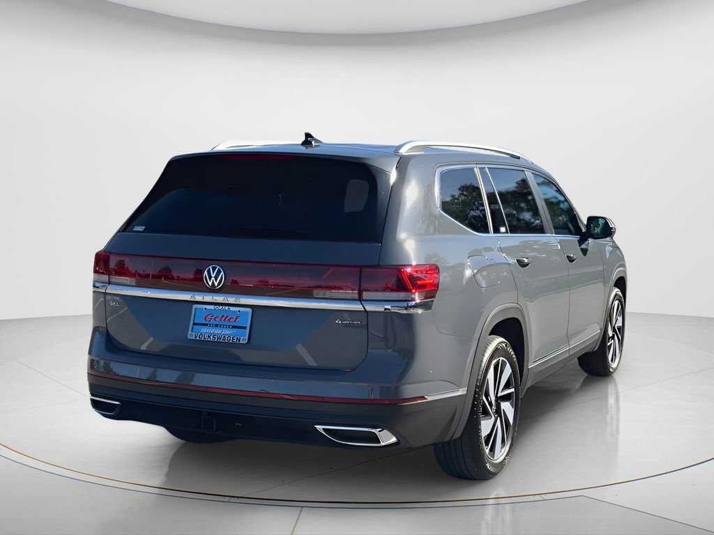Certified 2025 Volkswagen Atlas SEL image 8