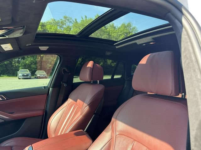 Used 2021 BMW X6 M50i w/ Executive Package AWD/4WD image 27
