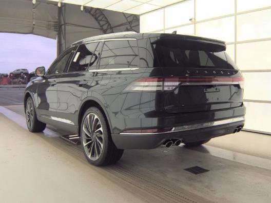 Used 2023 Lincoln Aviator Reserve w/ Equipment Group 201A image 7