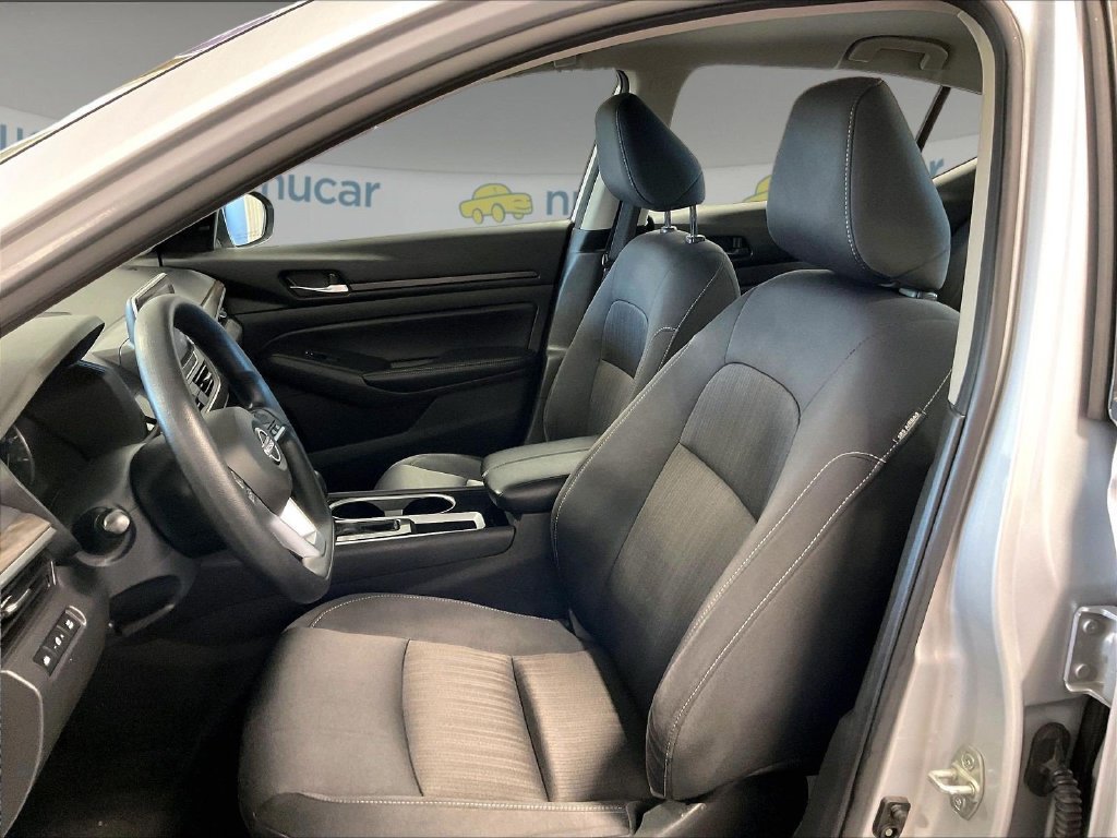 Certified 2024 Nissan Altima 2.5 SV FWD image 10